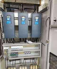东莞市正规的控制系统找哪家,动力配电箱厂 图文